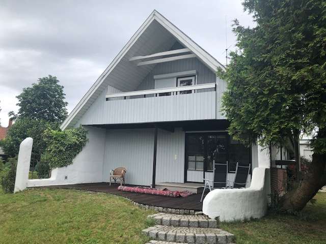 Freistehendes Einfamilienhaus mit dem besonderen Flair